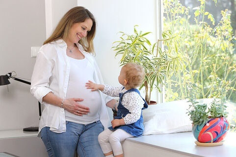 babybauch_fotoshooting_berlin_zehlendorf_015_002.jpg